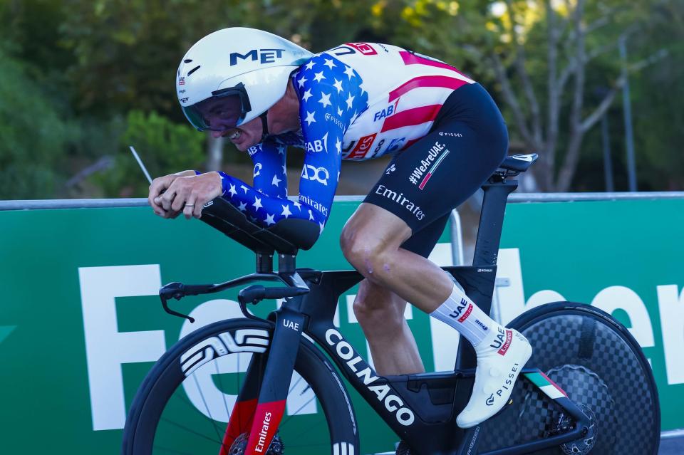 Finishphoto of Brandon McNulty winning La Vuelta Ciclista a España Stage 1 (ITT).